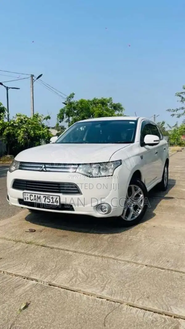 Mitsubishi Outlander 2013 SUV (Used)