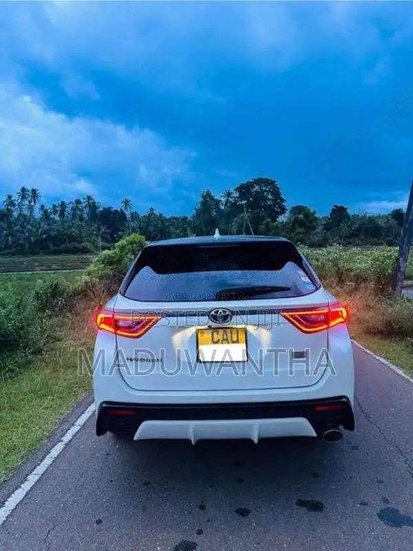 Toyota Harrier G Sport 2015 SUV (Used)