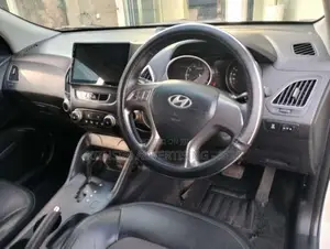 Hyundai Tucson 2010 SUV (Used)