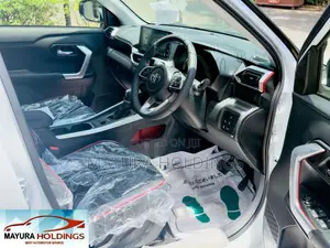 Toyota Raize 2025 SUV Unregistered (Recondition)