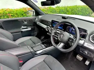 Mercedes-Benz GLB 180 AMG Premium Plus 2025 SUV Unregistered (Recondit