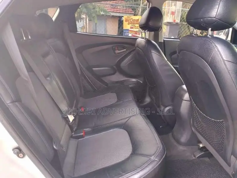 Hyundai Tucson 2010 SUV (Used)