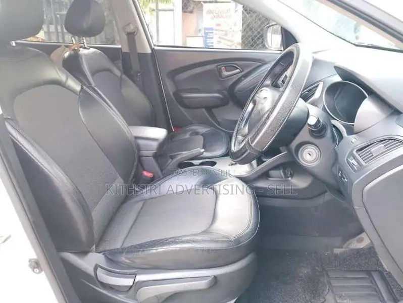 Hyundai Tucson 2010 SUV (Used)