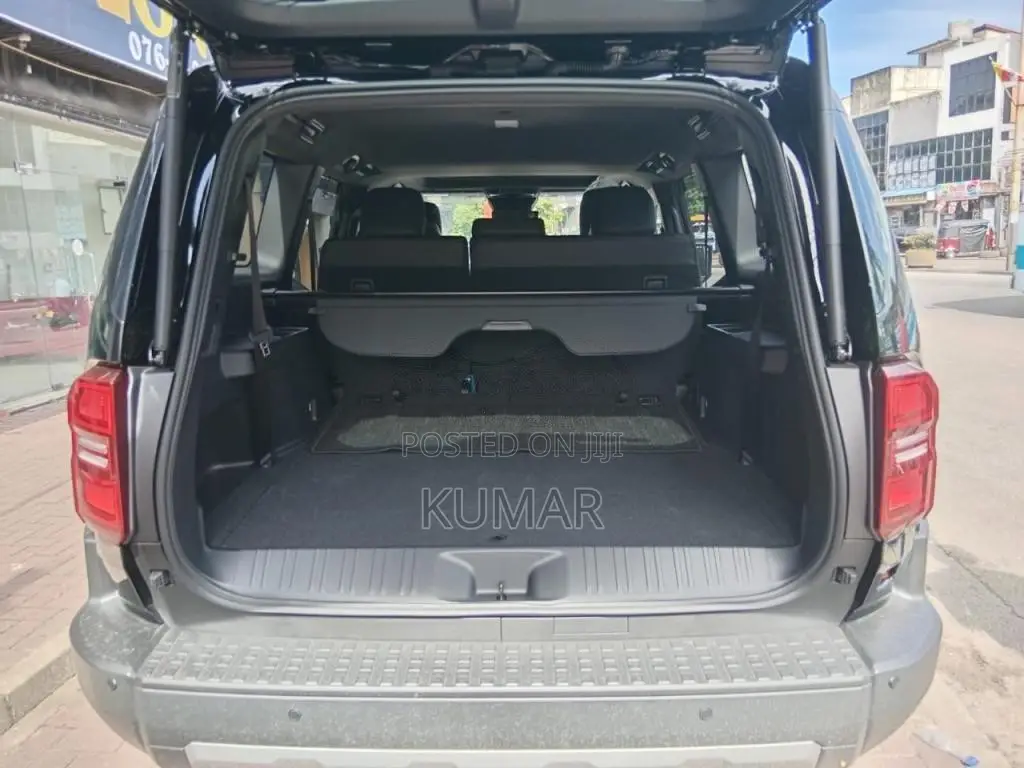 Toyota Land Cruiser Prado 250 VX 2026 SUV Unregistered (Recondition)