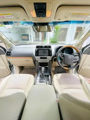 Toyota Land Cruiser Prado TX 2017 SUV (Used)