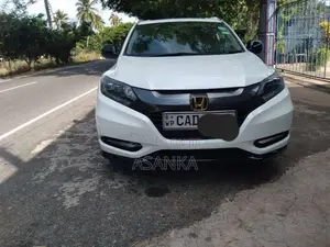 Honda Vezel Z Orange Pack Hybrid 2014 SUV (Used)