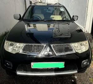 Mitsubishi Montero Sport 2012 SUV (Used)
