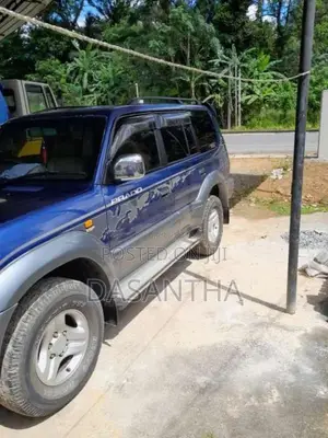 Toyota Prado 2000 SUV (Used)