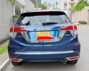 Honda Vezel 2015 SUV (Used)