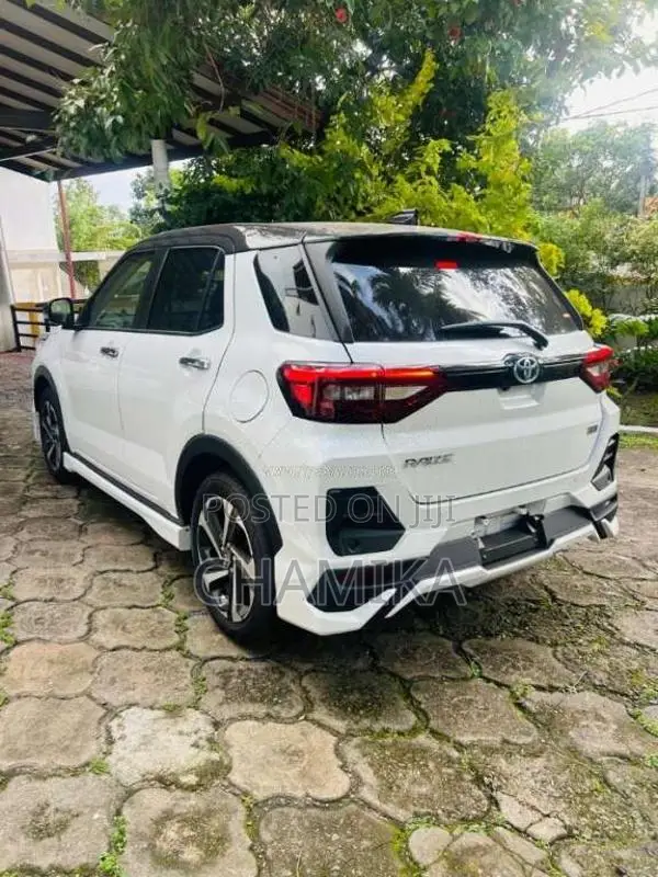 Toyota Raize Hybrid 2026 SUV Brand New