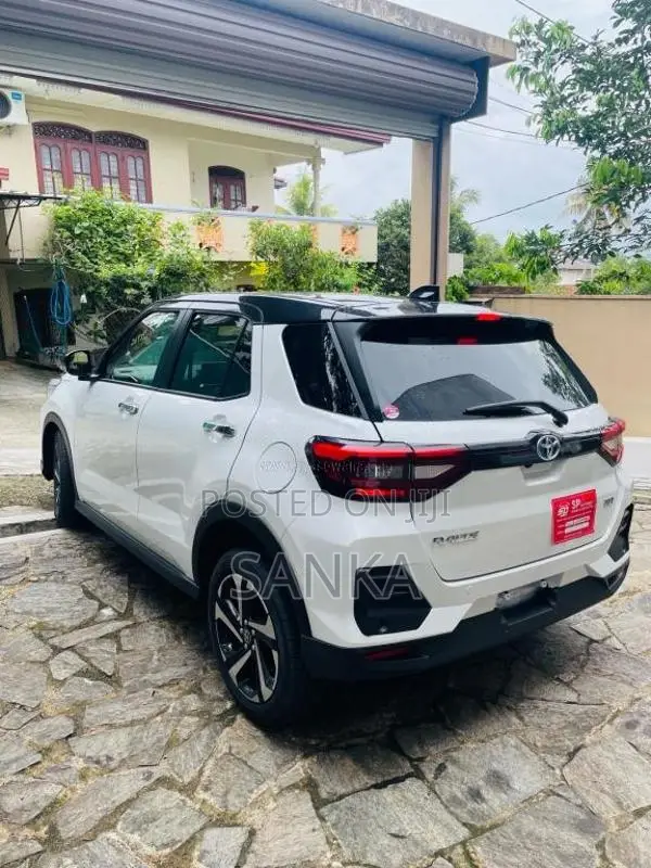Toyota Raize 2025 SUV Unregistered (Recondition)