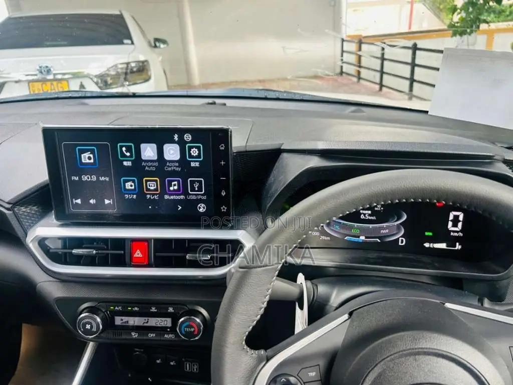 Toyota Raize Hybrid 2026 SUV Brand New