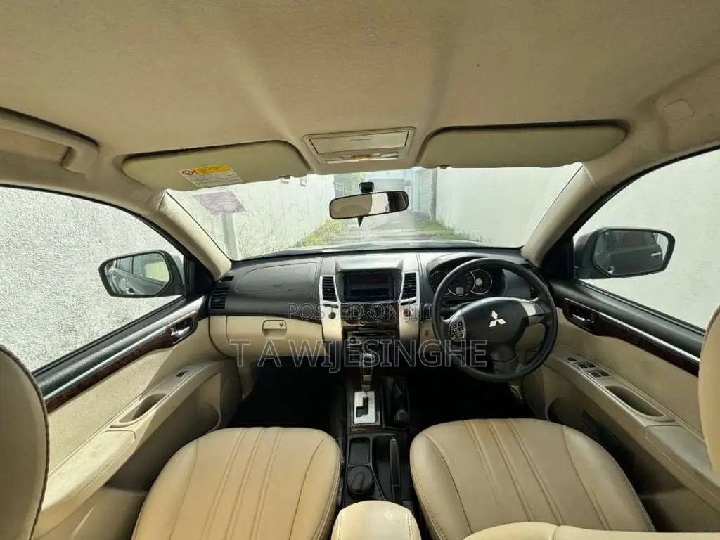 Mitsubishi Montero Sport 2012 SUV (Used)