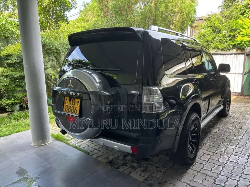 Mitsubishi Montero 2007 SUV (Used)