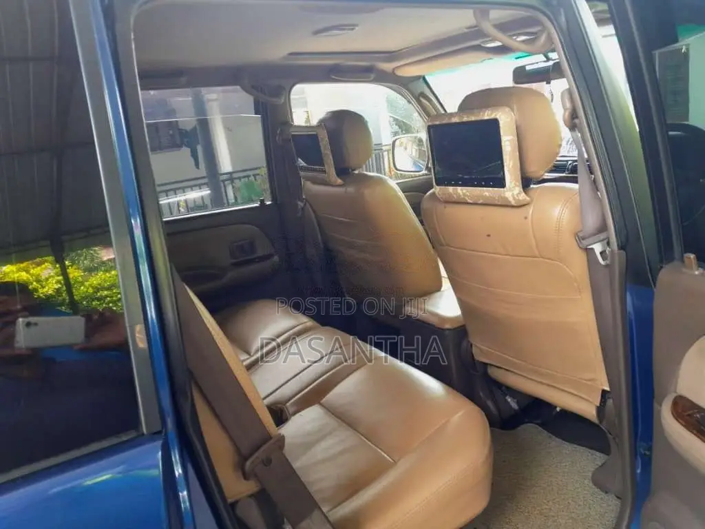 Toyota Prado 2000 SUV (Used)