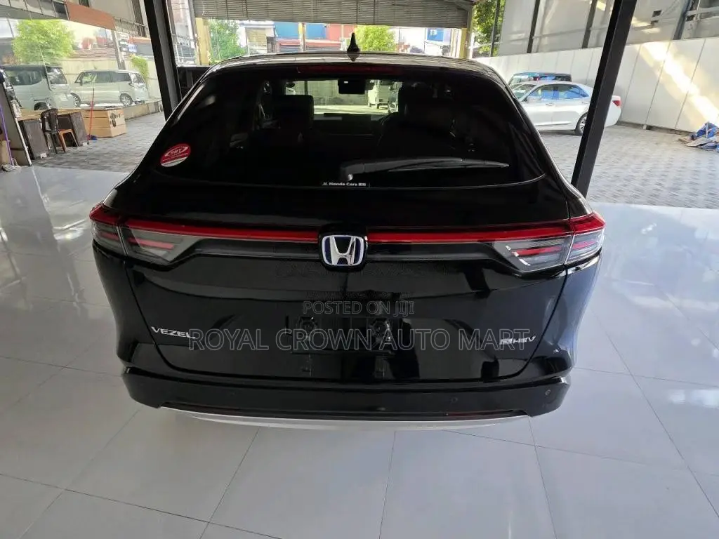 Toyota Vezel Z Grade 2024 SUV Unregistered (Recondition)