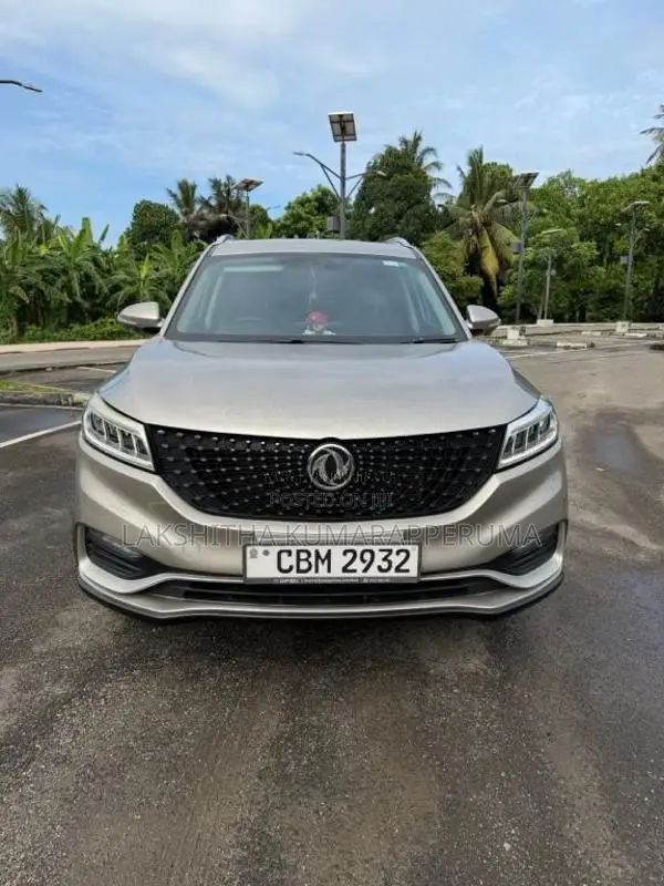DFSK Glory I-Auto 2023 SUV (Used)