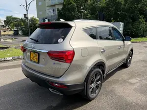 DFSK Glory I-Auto 2023 SUV (Used)
