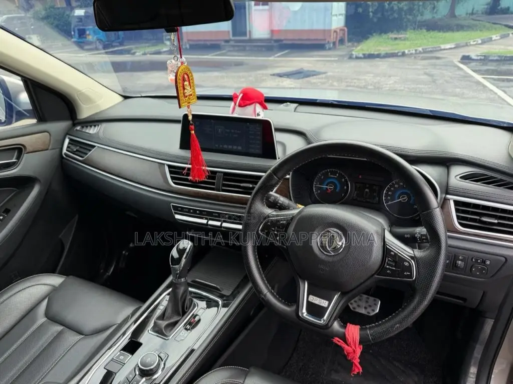 DFSK Glory I-Auto 2023 SUV (Used)