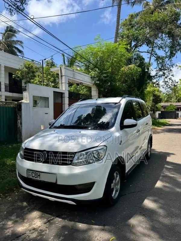 DFSK Glory 330 2019 SUV (Used)