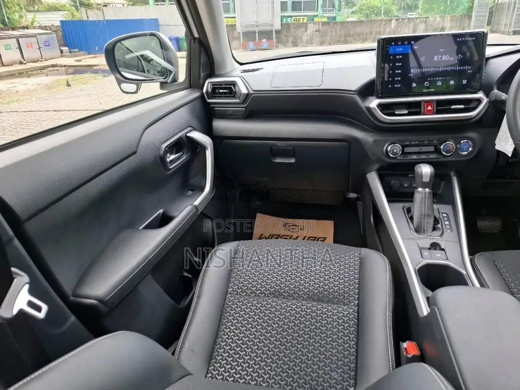 Daihatsu Rocky 2025 SUV Unregistered (Recondition)