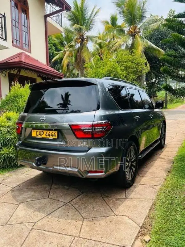 Nissan Patrol Y62 V8 2015 SUV (Used)