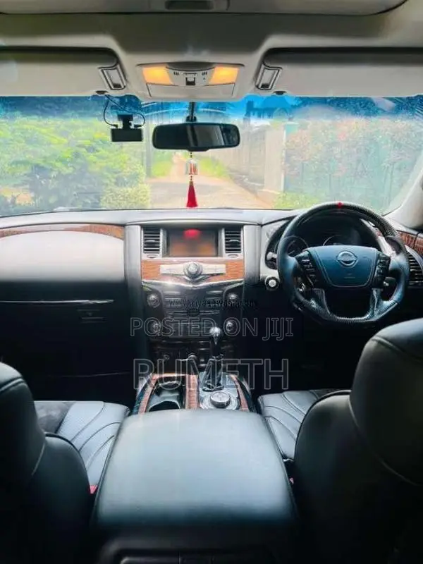 Nissan Patrol Y62 V8 2015 SUV (Used)
