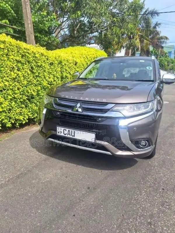Mitsubishi Outlander 2015 SUV (Used)