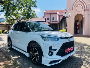 Toyota Raize Hybrid 2025 SUV Unregistered (Recondition)
