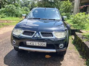 Mitsubishi Montero Sport 2012 SUV (Used)
