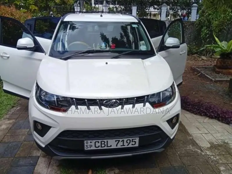 Mahindra Kuv 100 2021 SUV (Used)