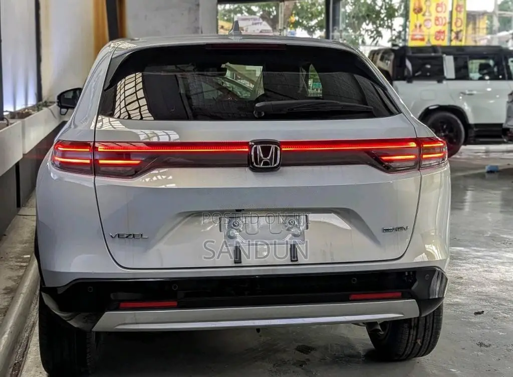 Honda Vezel Z Grade 2025 SUV Unregistered (Recondition)
