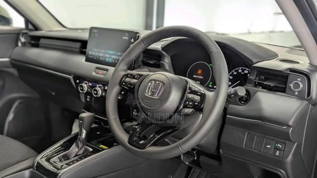 Honda Vezel Z Grade 2025 SUV Unregistered (Recondition)