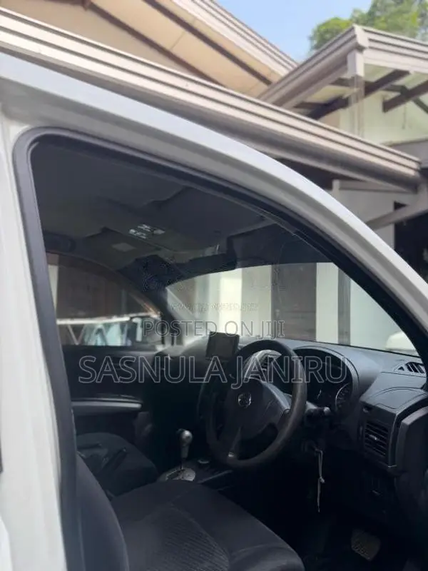 Nissan X-Trail T31 2011 SUV (Used)