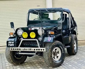 Mitsubishi 4DR5 Safari 1970 SUV (Used)