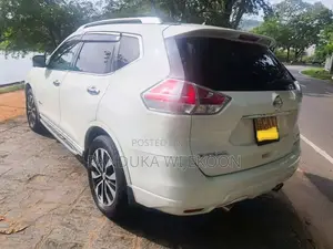 Nissan X-Trail Mode Premier 2016 SUV (Used)