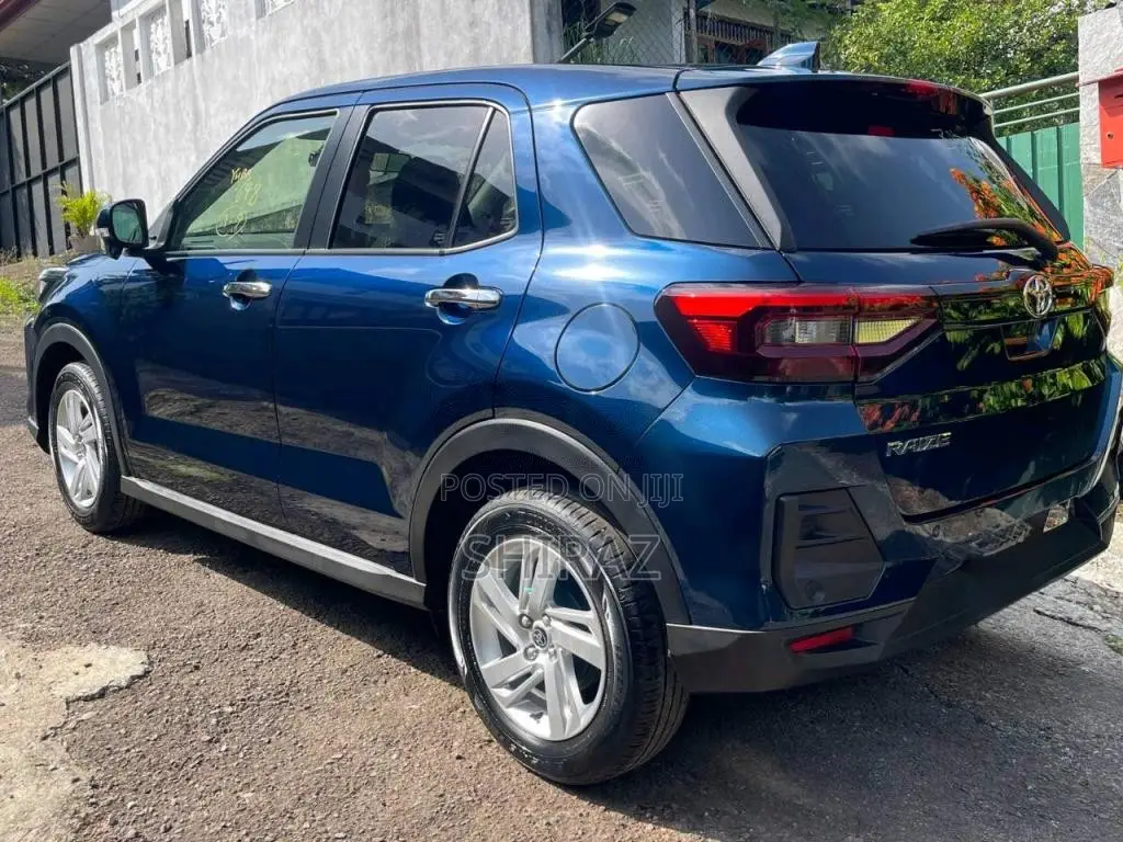 Toyota Raize G Grade 1000cc 4WD 2025 SUV Unregistered (Recondition)