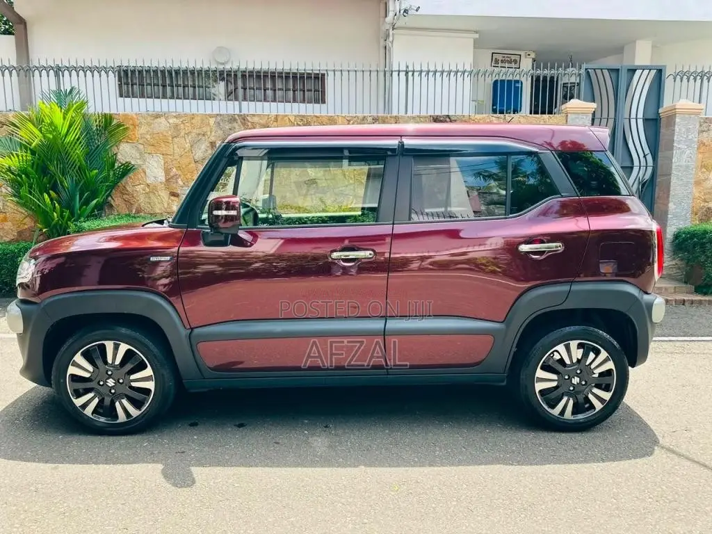 Suzuki Xbee 2023 SUV Unregistered (Recondition)