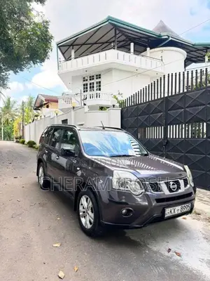 Nissan X-Trail 2014 SUV (Used)