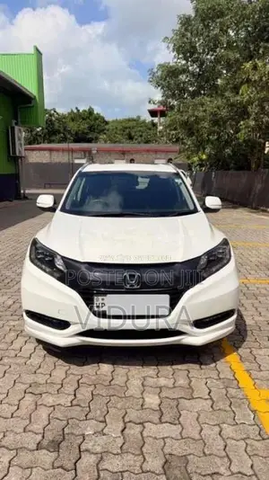 Honda Vezel 2016 SUV (Used)