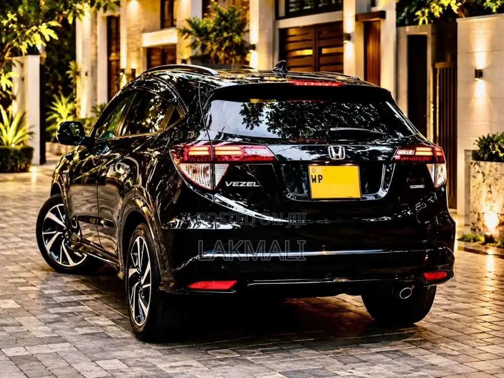 Honda Vezel RS Sensing 2017 SUV (Used)
