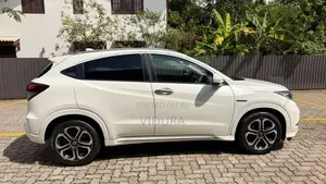 Honda Vezel 2016 SUV (Used)