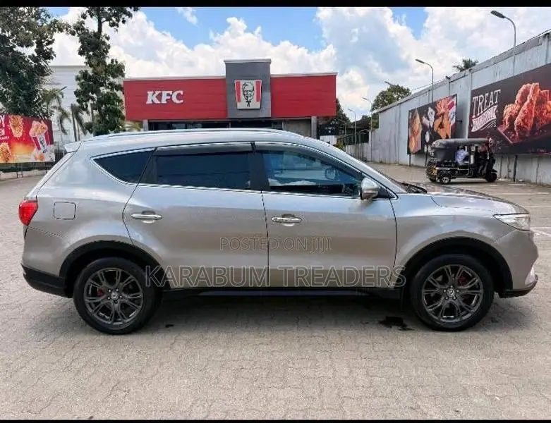 DFSK Glory I-Auto 2024 SUV (Used)