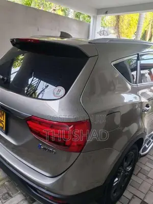 DFSK Glory I-Auto 2023 SUV (Used)