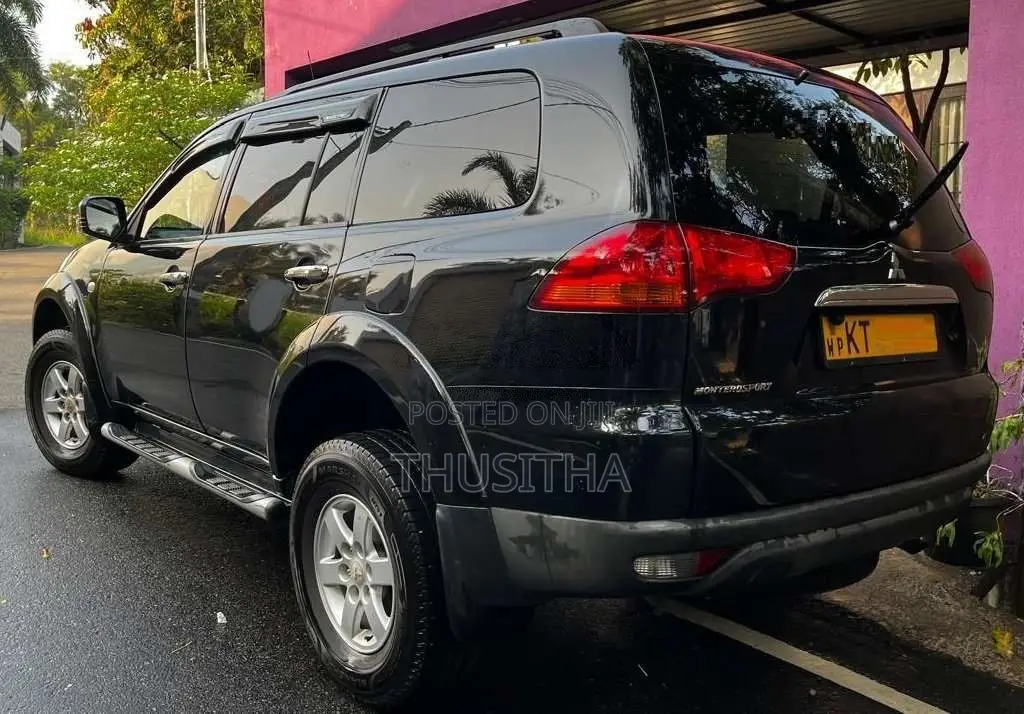 Mitsubishi Montero Sport 2012 SUV (Used)