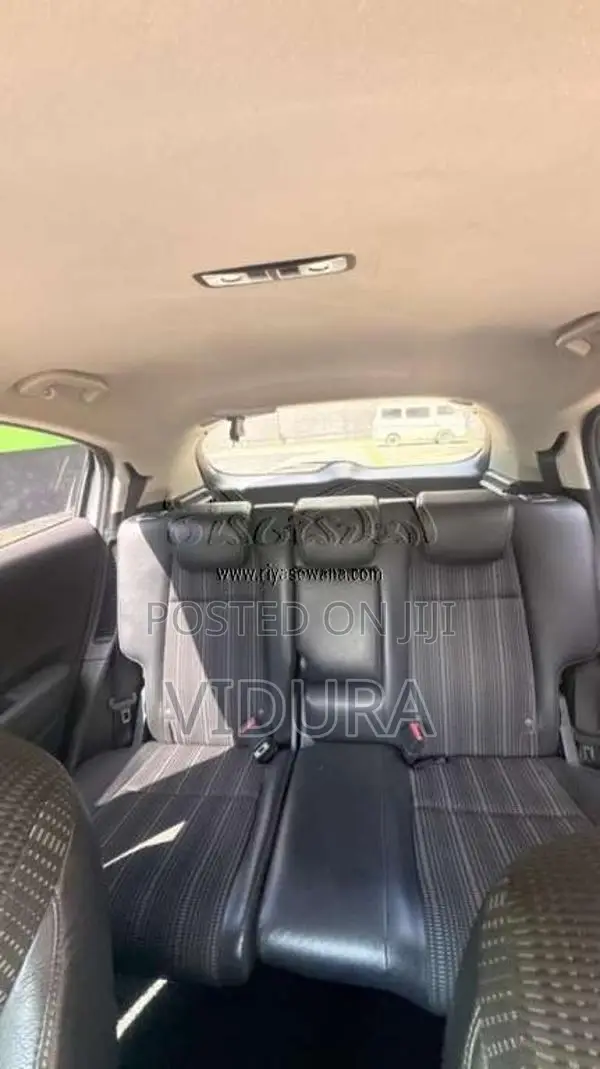 Honda Vezel 2016 SUV (Used)