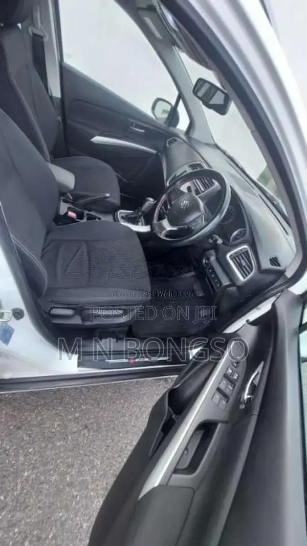 Suzuki Scross 2017 SUV (Used)