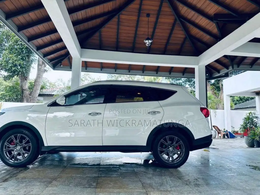 DFSK Glory I-Auto 2021 SUV (Used)