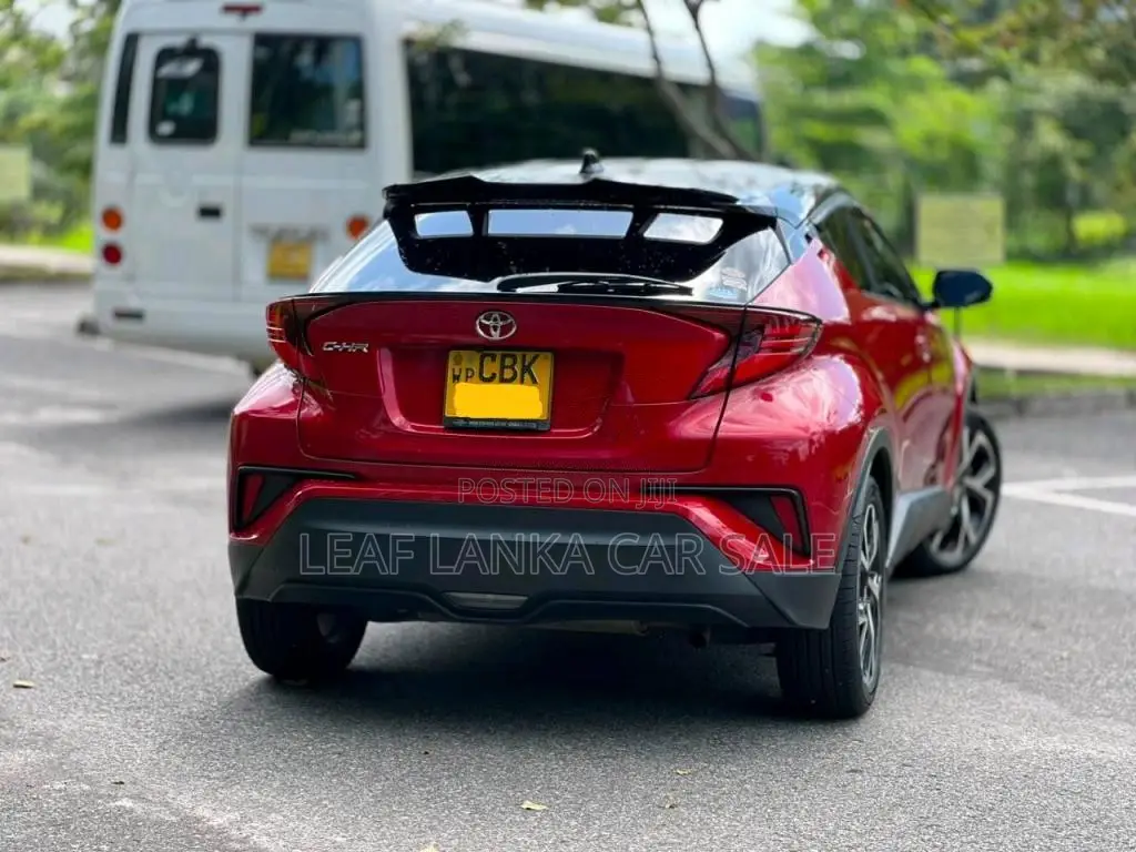 Toyota CHR 2020 SUV (Used)