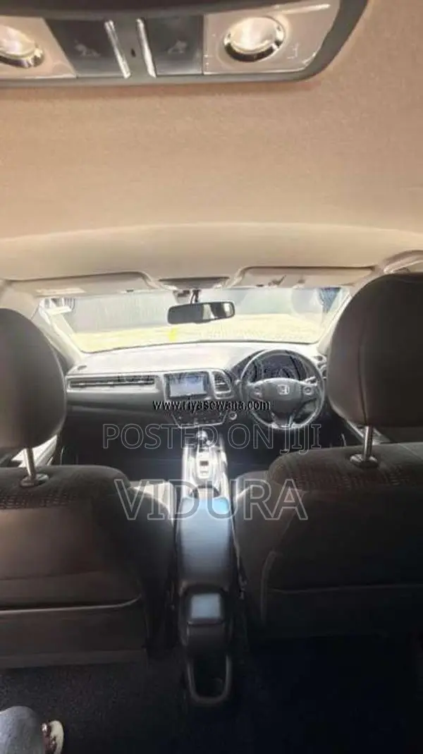 Honda Vezel 2016 SUV (Used)